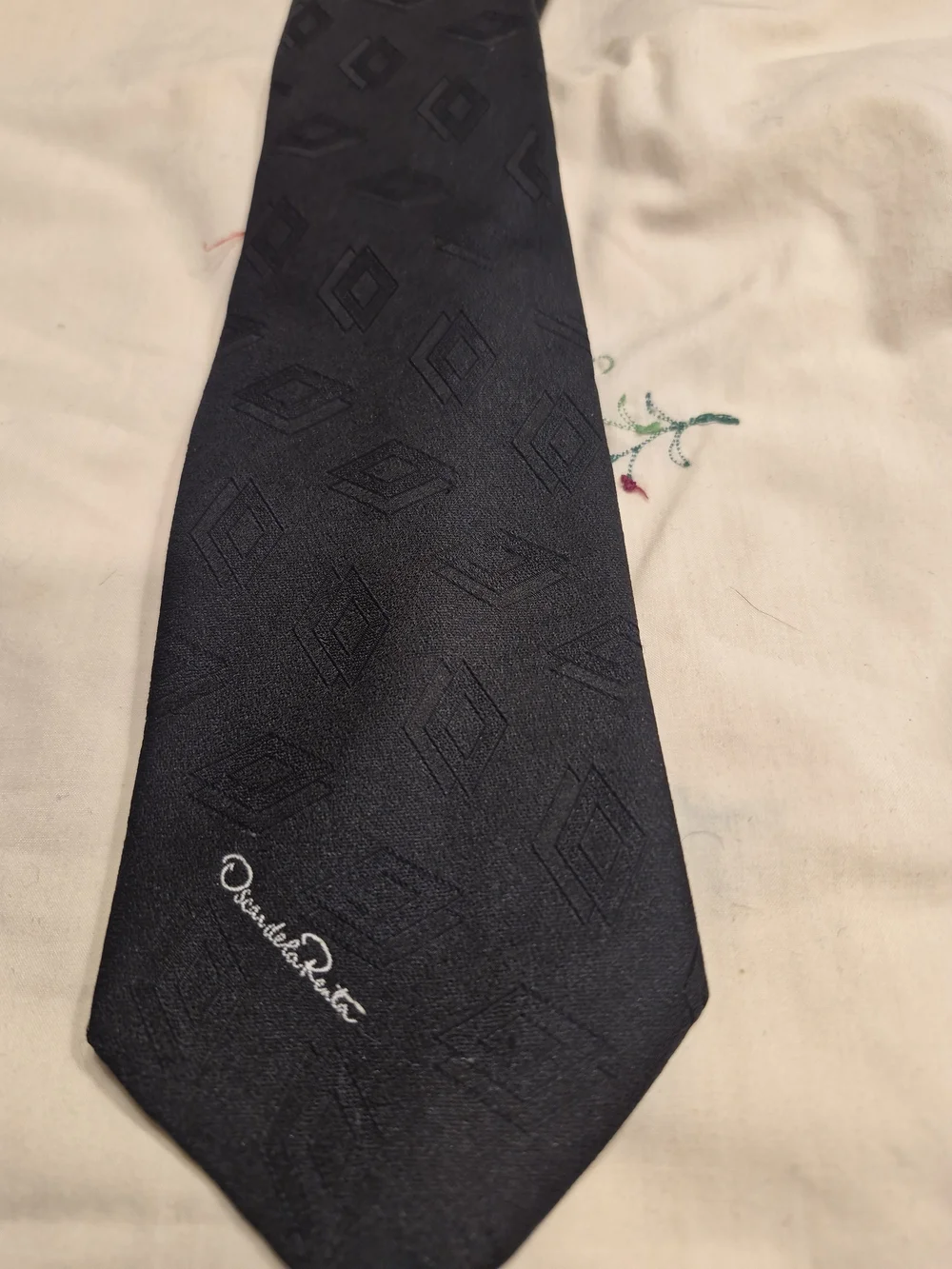 Oscar de la Renta Black Silk Geometric Tie